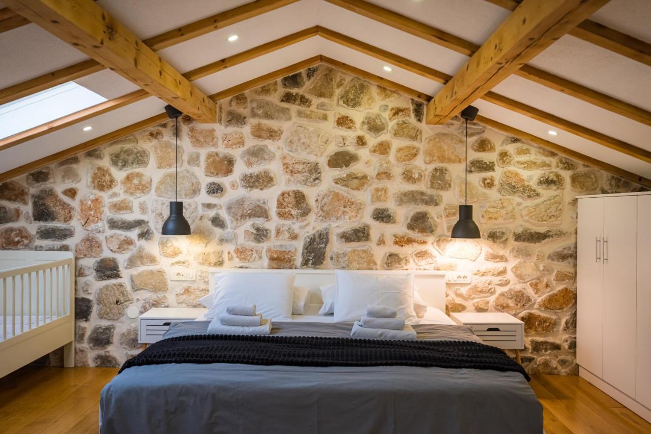 Stone Villa Miandri Sukosan Ngoại thất bức ảnh